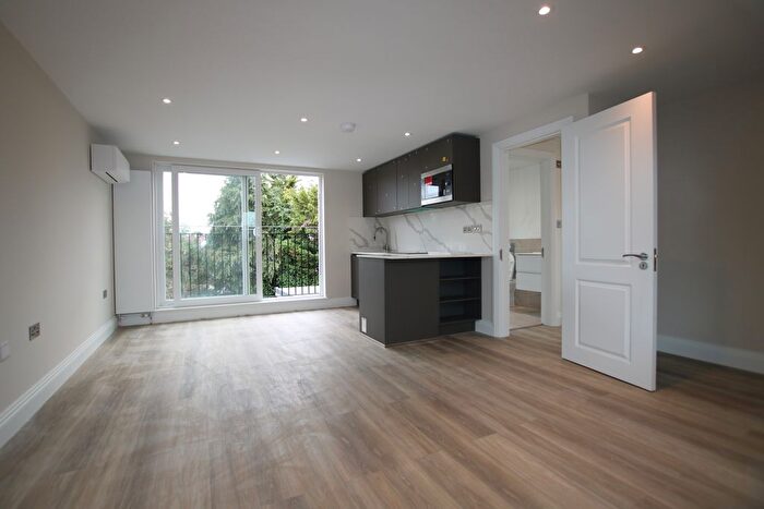 Studio To Rent In Geary Road, London, NW10