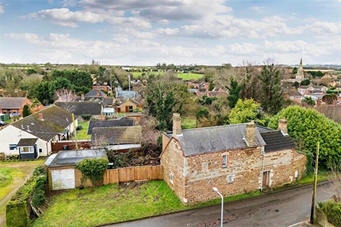 4 Bedroom Detached House For Sale In Back Lane, Ringstead, Northamptonshire, NN14