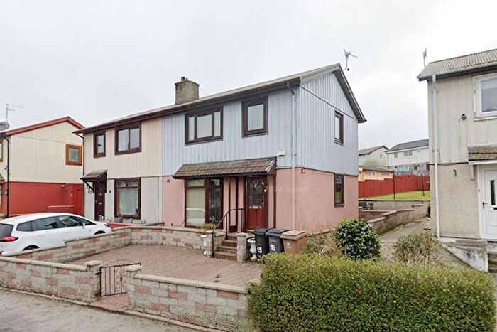 3 Bedroom Semi Detached House For Sale In , Provost Rust Drive, Aberdeen, AB16