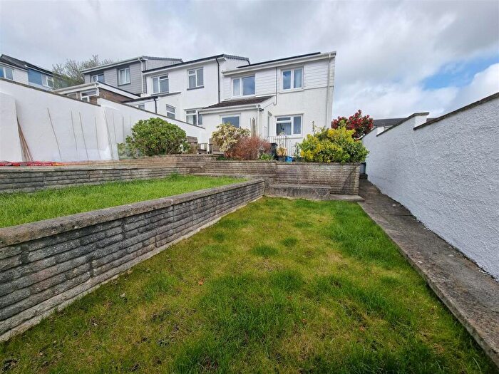 3 Bedroom End Of Terrace House For Sale In St. Marys Road, Lanstephan, Launceston, PL15
