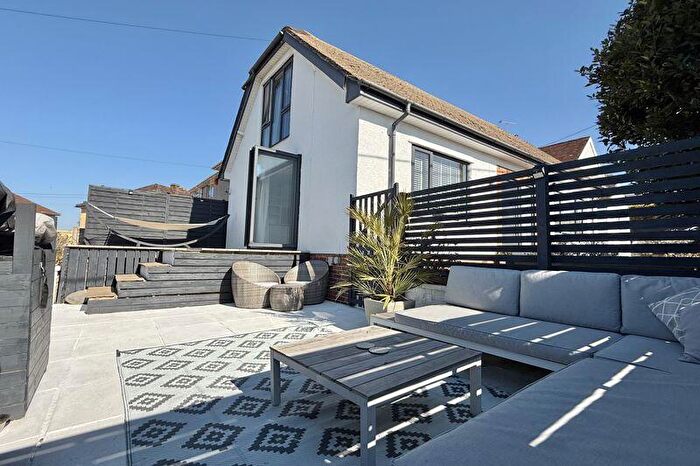 2 Bedroom Detached House For Sale In Purn Road, Bleadon Hill - Beautful Views, BS24