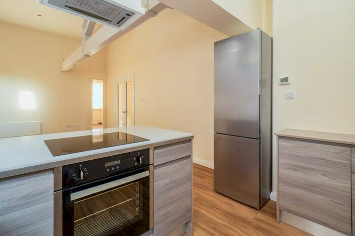 2 Bedroom Apartment To Rent In Winchester House, Nottingham, NG1