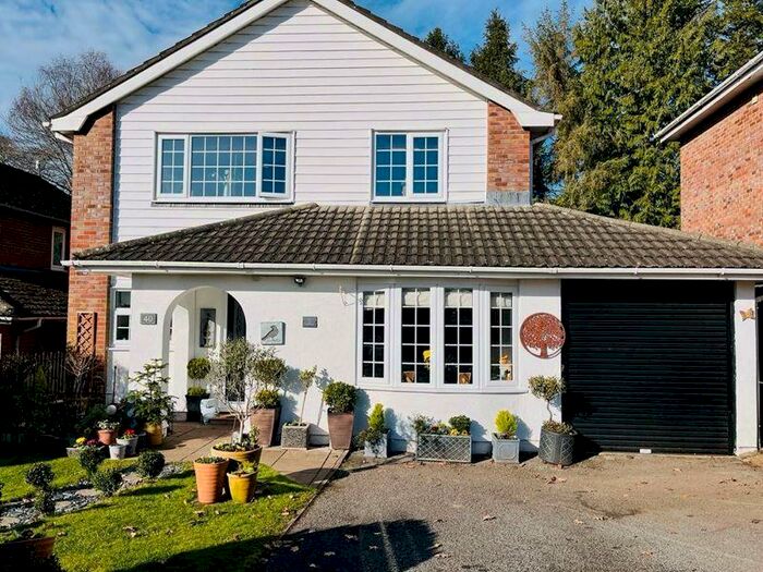 4 Bedroom Detached House For Sale In Brookfields, Crickhowell, NP8