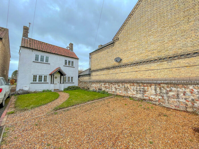 3 Bedroom Detached House To Rent In Oxford Street, Exning, Newmarket, Suffolk, CB8