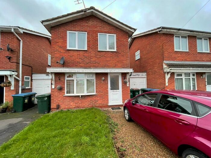 3 Bedroom Property To Rent In Pembury Avenue, Longford, Coventry CV6
