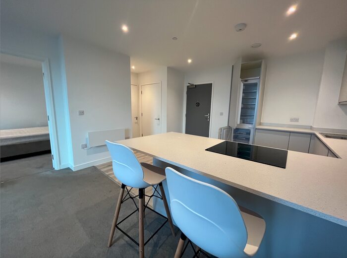 2 Bedroom Flat To Rent In Wharf End, Manchester, M17