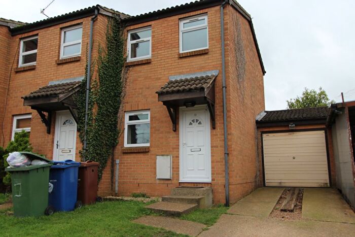 1 Bedroom Flat To Rent In Quarry Mews, Purfleet-On-Thames, Grays, RM19