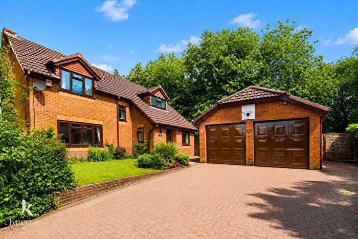 4 Bedroom Detached House For Sale In Tintagel Court, Radcliffe, Manchester, M26