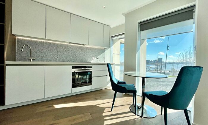 Studio To Rent In Cutter Lane, London, SE10