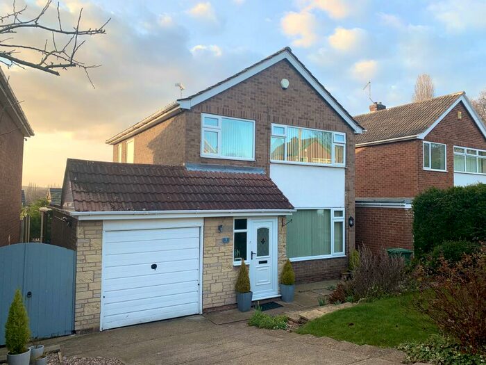 3 Bedroom Detached House To Rent In Dormy Close, Mansfield Woodhouse, NG19