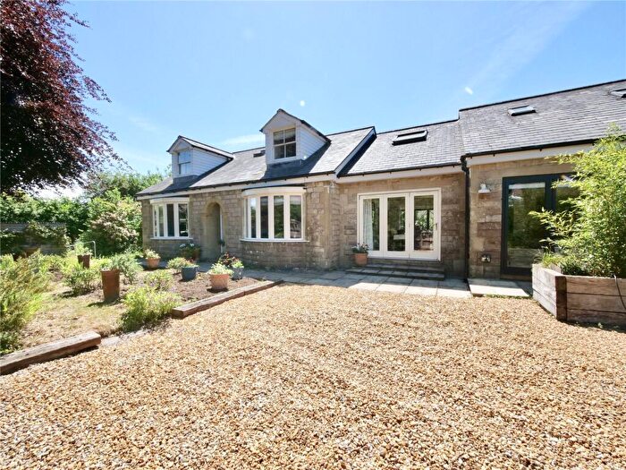 5 Bedroom Bungalow For Sale In Commmon Lane, Holcombe, BA3