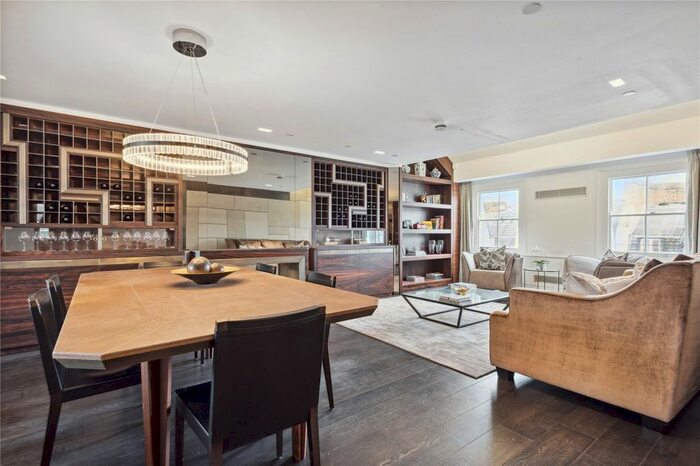 2 Bedroom Flat To Rent In Carysfort House, West Halkin Street, SW1X