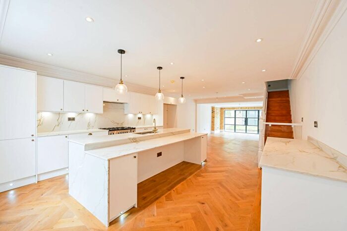4 Bedroom Terraced House For Sale In Mildmay Road, Newington Green, London, N1