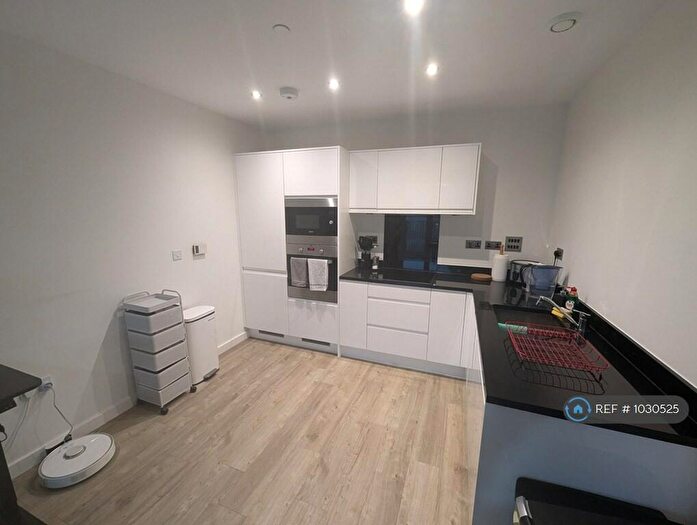 1 Bedroom Flat To Rent In River Rise Close, London, SE8