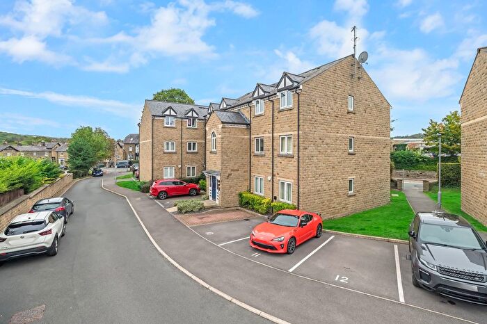 2 Bedroom Flat For Sale In All Saints Court, Ilkley, West Yorkshire, LS29