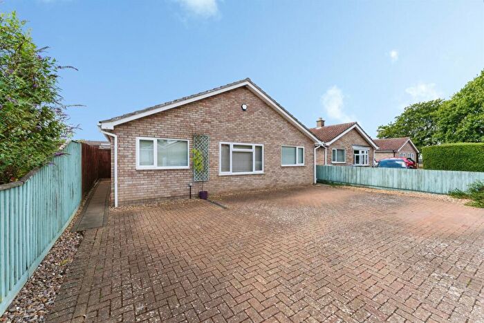 3 Bedroom Detached Bungalow To Rent In Covey Way, Lakenheath, Brandon, IP27