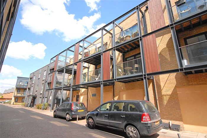 1 Bedroom Flat To Rent In Chiltonian Mews, London, SE13