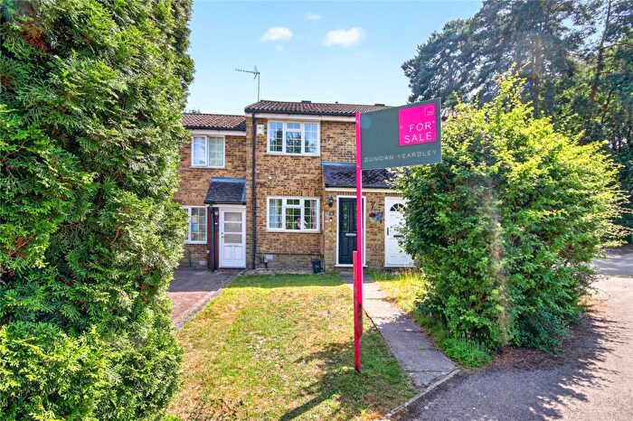 2 Bedroom Terraced House For Sale In Crofton Close, Forest Park, Bracknell, Berkshire, RG12