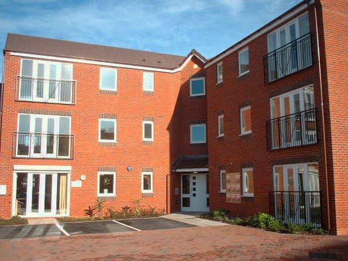 2 Bedroom Flat To Rent In Moorhouse Close, Wellington, TF1