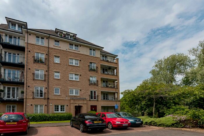 2 Bedroom Flat To Rent In Powderhall Rigg, Edinburgh, EH7