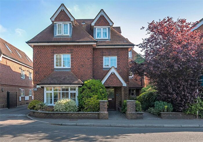 2 Bedroom Maisonette For Sale In Send, Surrey, GU23