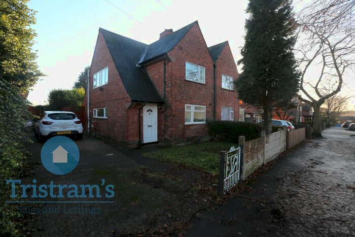 3 Bedroom Semi-Detached House To Rent In Laxton Avenue, Bulwell, Nottingham, NG6