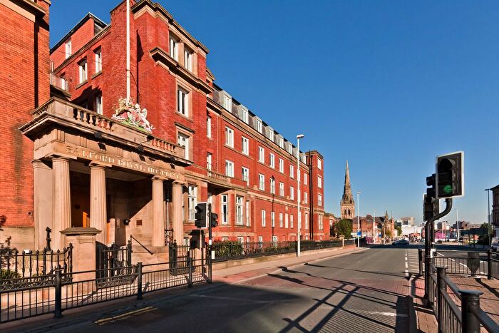 1 Bedroom Flat For Sale In The Royal, Wilton Place, Salford, M3