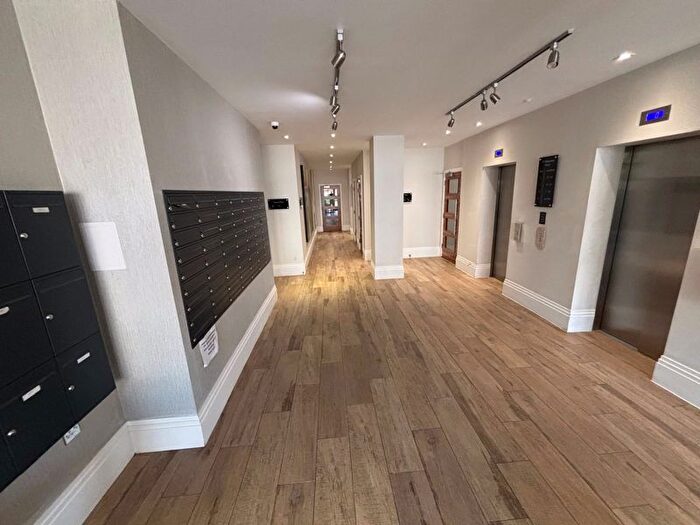 1 Bedroom Flat To Rent In Seventy Seven Development, Aldenham Road, Bushey, Hertfordshire, WD23