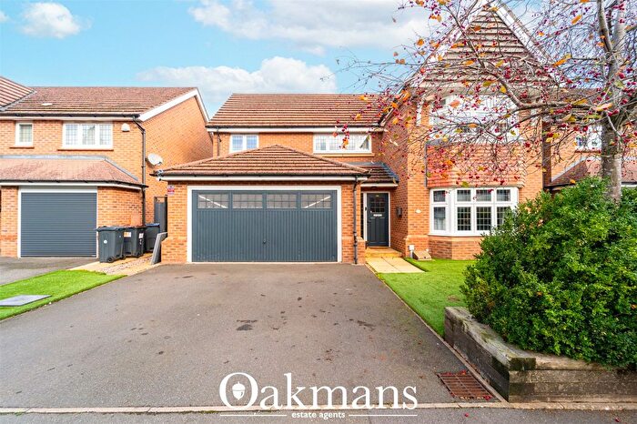 4 Bedroom Detached House For Sale In Nightingale Grove, Rednal, Birmingham, West Midlands, B45