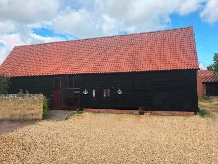 5 Bedroom Barn Conversion To Rent In Church End, Gamlingay, Sandy, Beds, SG19