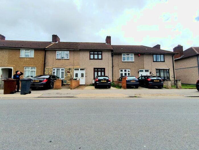 2 Bedroom Terraced House To Rent In Grafton Road, Dagenham, RM8