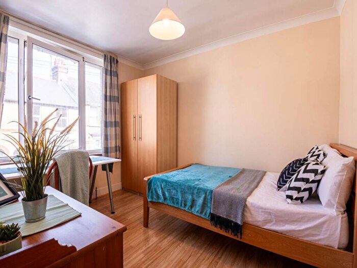 4 Bedroom House To Rent In Guildford Road, Canterbury, Kent, CT1