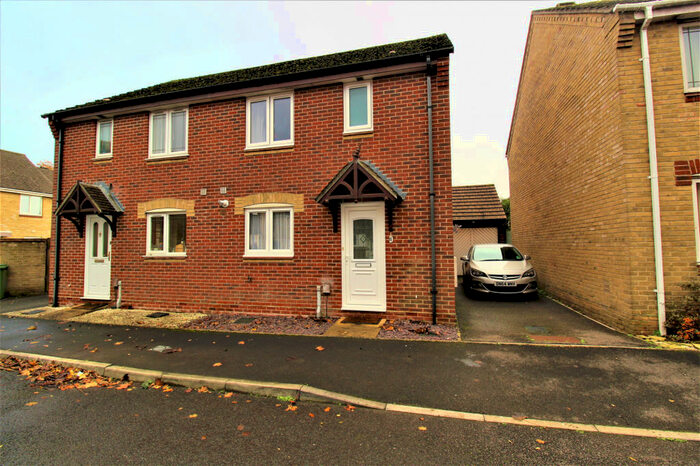 3 Bedroom Semi-Detached House To Rent In Joshua Close, Poole, Dorset, BH15