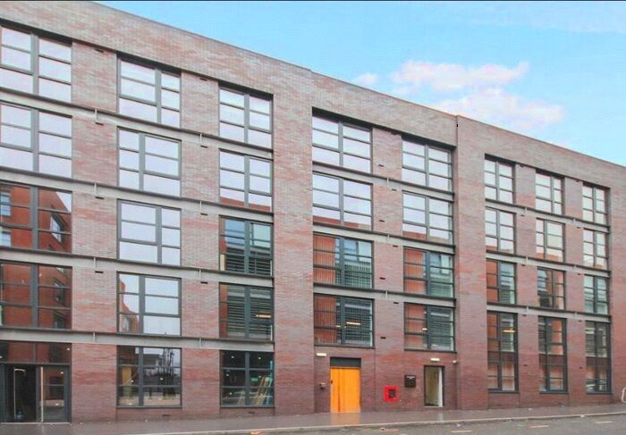 3 Bedroom Flat To Rent In Summer House, St George's Urban Village, Pope Street, Birmingham, B1