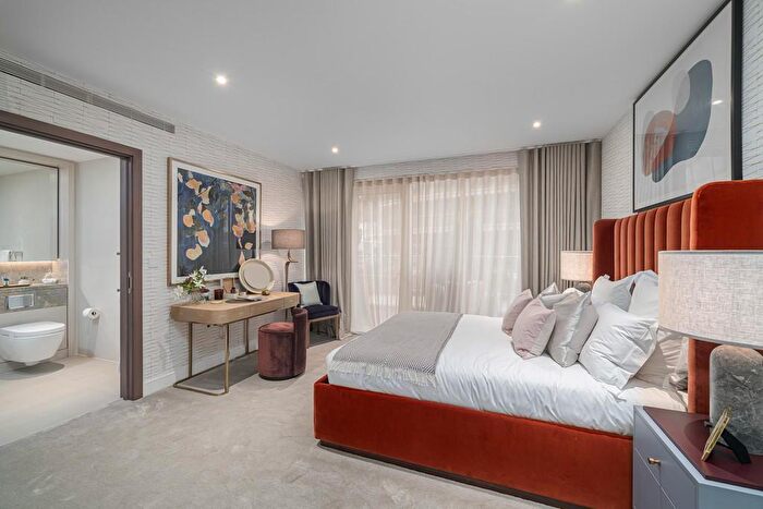 1 Bedroom Apartment For Sale In Unit Silk Court, Poland Street, Manchester, M4