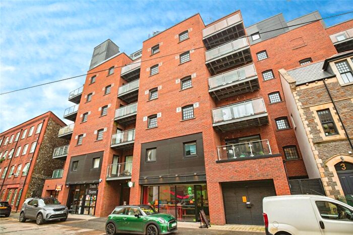 1 Bedroom Apartment For Sale In Trade Street, City Centre, Cardiff, CF10
