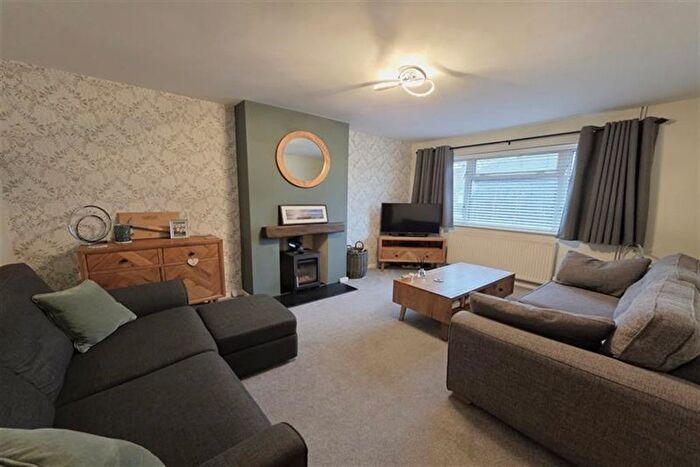 4 Bedroom Semi-Detached House For Sale In Conies Road, Halstead, CO9