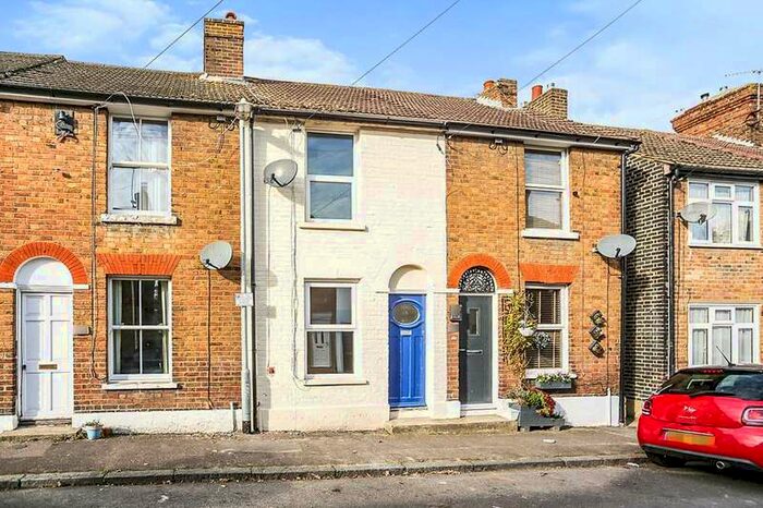 2 Bedroom House To Rent In St. Johns Road, Faversham, Kent, ME13