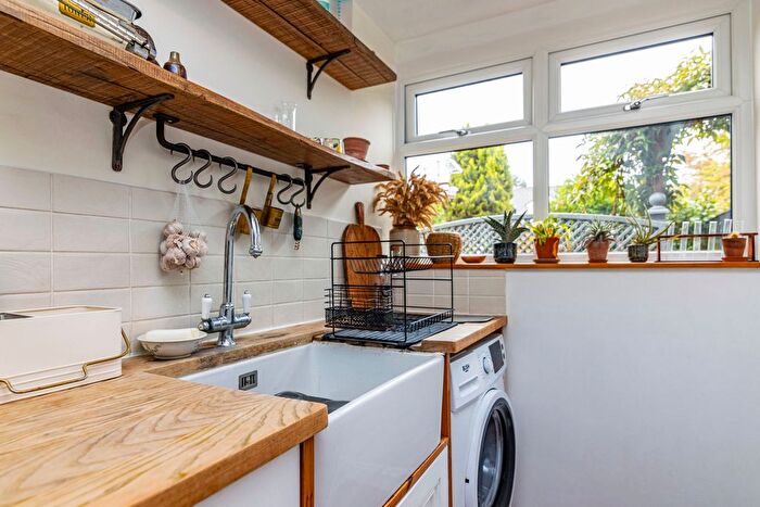 2 Bedroom End Of Terrace House For Sale In Bowling Green Road, Hinckley, LE10