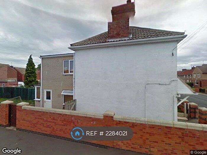 3 Bedroom Terraced House To Rent In Victoria Road, Doncaster, DN12