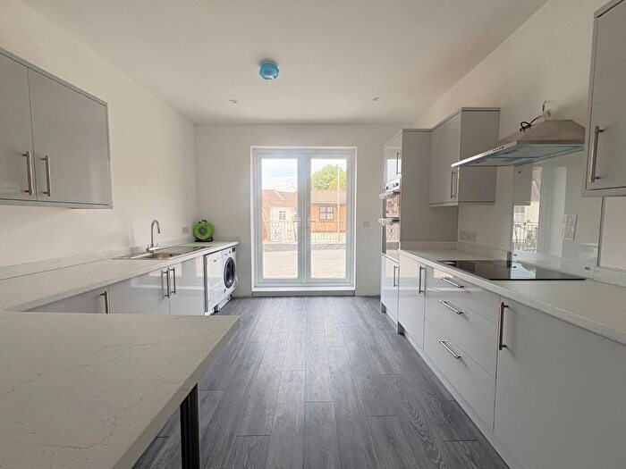 3 Bedroom Property To Rent In Gladys Avenue, Portsmouth, PO2