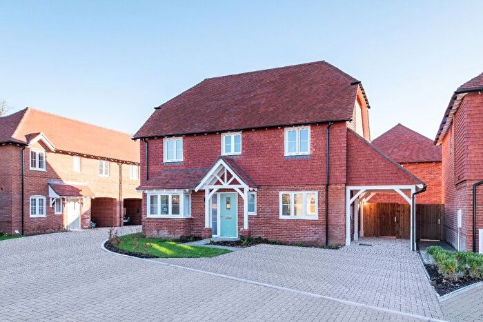 4 Bedroom Detached House For Sale In The Chiddingstone, Sissinghurst, Kent, TN17
