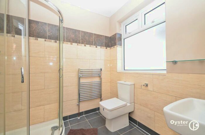 1 Bedroom Flat To Rent In Chase Side, N14