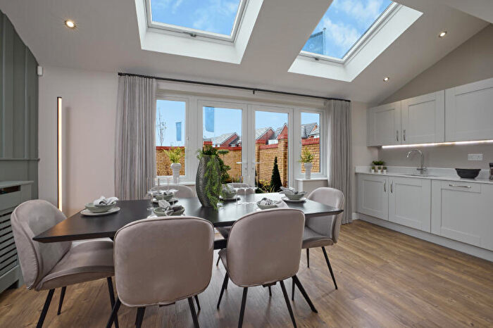 4 Bedroom Detached House For Sale In Beaumont Manor, Hemel Hempstead, HP2