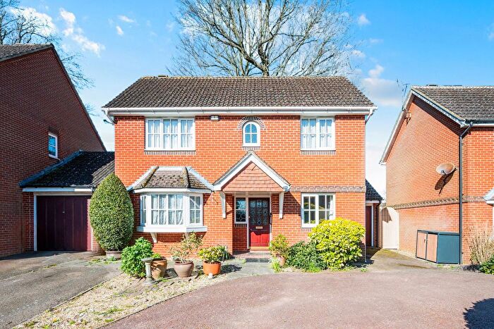 3 Bedroom Detached House For Sale In Old School Place, Lingfield, RH7