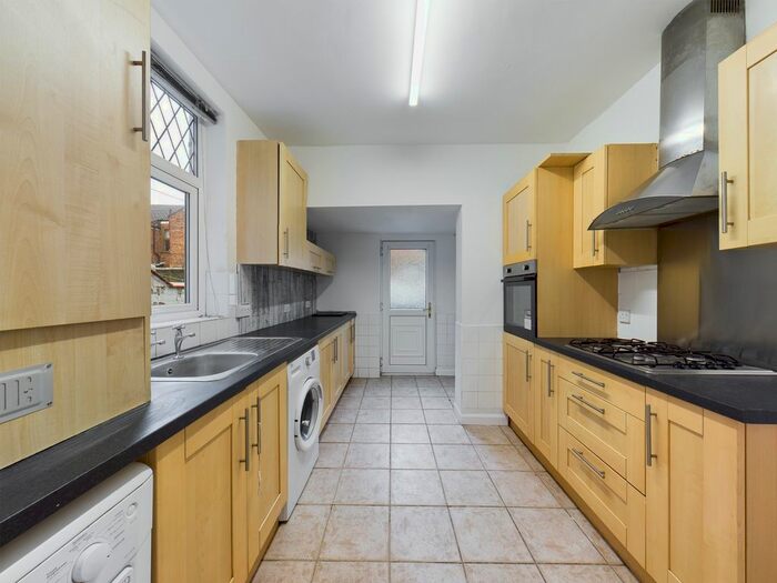 2 Bedroom Terraced House To Rent In Westminster Avenue, Holderness Road, HU8