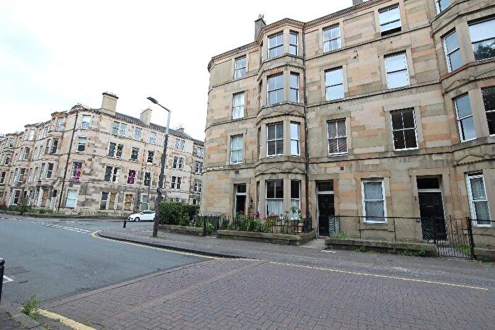 3 Bedroom Flat To Rent In Lauriston Gardens, Central, Edinburgh, EH3