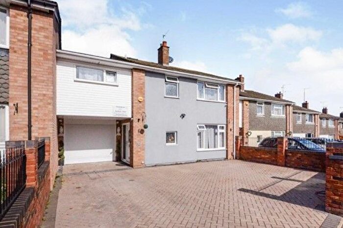 5 Bedroom Detached House For Sale In Burleigh Road, Hemel Hempstead, HP2