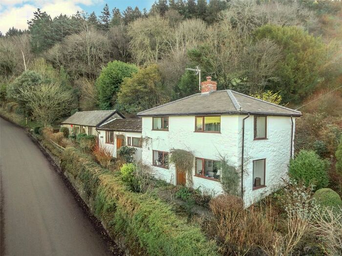 4 Bedroom Detached House For Sale In Llansilin, Oswestry, Shropshire SY10