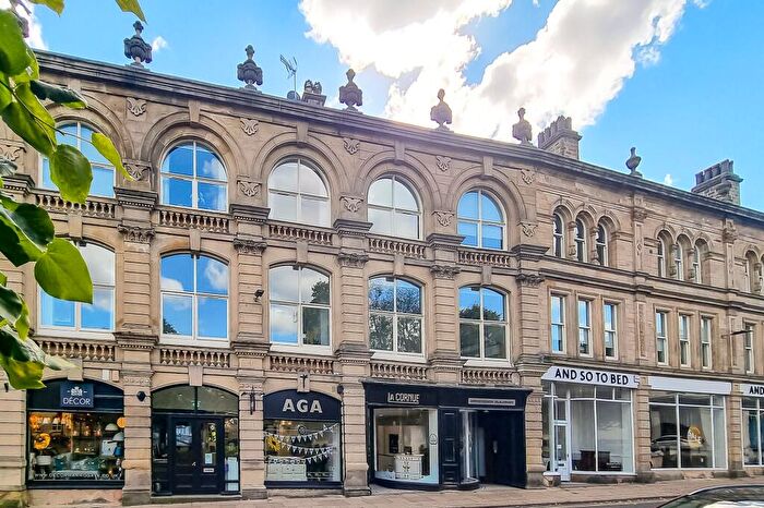 2 Bedroom Apartment For Sale In Crescent Road, Harrogate, HG1